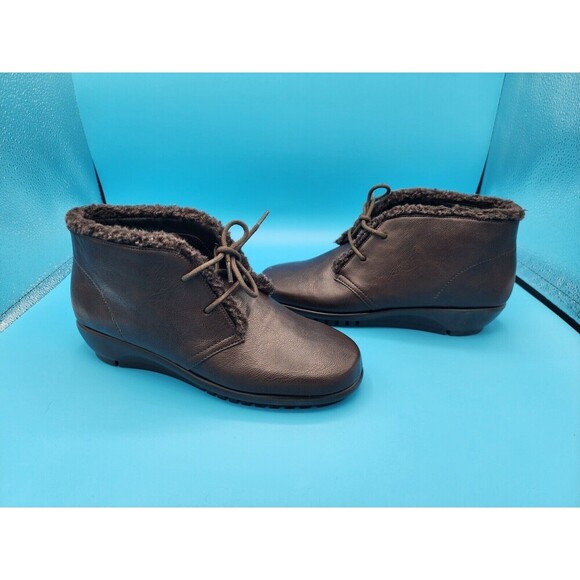 A2 by Aerosoles Women's Dark Brown Lace Up Ankle Boot Bootie "Calendar" Size 5 - Picture 1 of 7